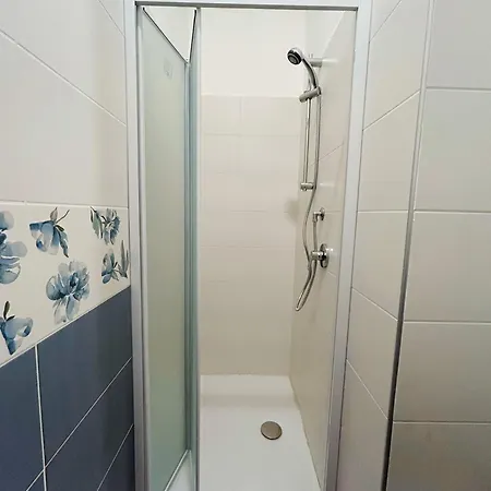 Apartment Conero-alba Al Mare-monolocali Adiacenti E Corti